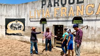 Fazendeiro Milionário testa a Honestidade de seus trabalhadores. E Veja O'que acontece no Final.