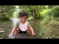 【１歳の赤ちゃん】夏真っ盛り、川遊び。一年前からこんなに成長してる！1year old japanese baby was playing in the river. 赤ちゃん 1歳 baby