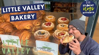 FOODIE FRIDAYS: Little Valley Bakery // Robyn and Wayne