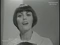 Mireille Mathieu - Pardonne-moi ce caprice d'enfant (1970)