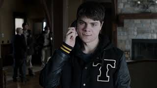 [Fargo] [Season 01 | Episode 01 | The Crocodile's Dilemma] [Lorne Malvo calls Mickey Hess]