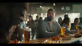 Nothing says ‘Hank and Jason Kelce becoming brothers’ like Buffalo Wild Wings