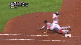 CWS@HOU: Safe call overturned at first in the 3rd