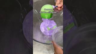 Let’s make slime smoothies together.