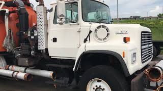 1996 Ford Aquatech Vacuum Truck