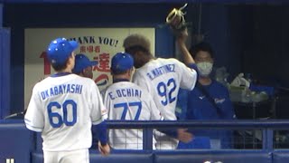 勝ち越し弾を浴びたライデル、あまりの悔しさにグラブを投げ捨てる… (2023/08/13)