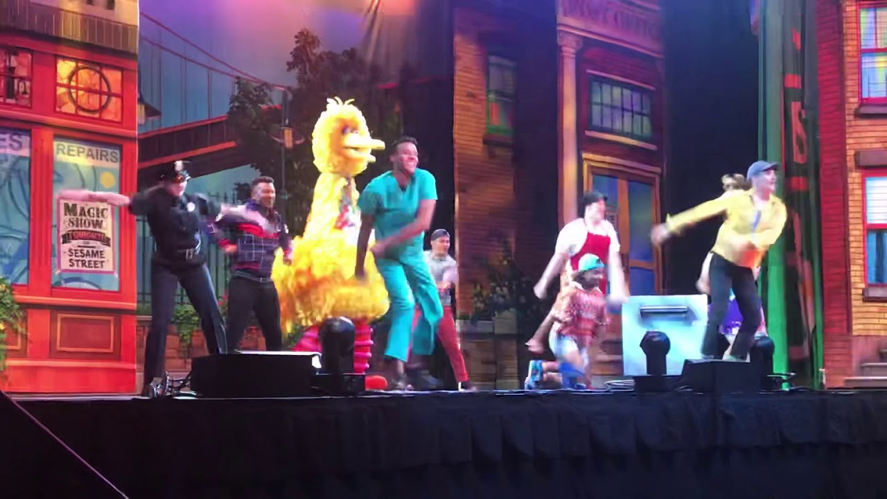 Sesame Street Live! Make Your Magic - YouTube