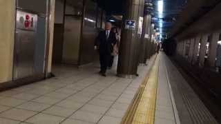 東京メトロ日比谷線　茅場町駅　北千住方面行きホーム　2014.11.29 Tokyo Metro Hibiya Line Kayabacho Station