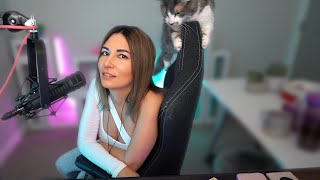 Maya goes for Alinity brains ohm nom