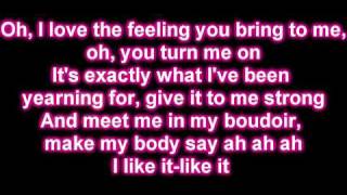 Rihanna - S&M [Lyrics on Screen]