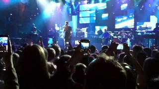 Jay-Z - Empire State of Mind - Live at Roseland Ballroom (5/18/11)