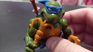 Brian Reviews Leonardo, With Storage Shell from TMNT