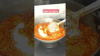 Gajar ka halwa banane ka sabse asan tarika # shorts viral # yt trending shorts #indianfood #