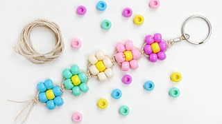 Pony Bead Flower Keychain - Easy DIY Beaded Keychain Craft