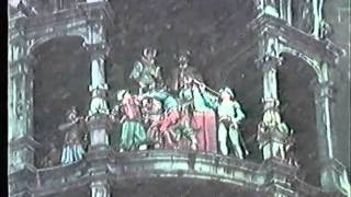 Munich - Marienplatz - Glockenspiel