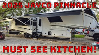 2025 Jayco Pinnacle 38FBRK Tour