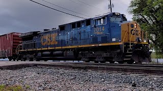 CSX 7014 w/Lovely K5LA Horn leads CSX Manifest Train w/Mid DPU North at Elmwood Place, OH