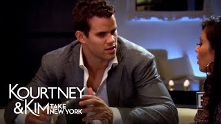 Date Night Disaster | Kourtney & Kim Take New York | E!