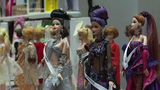 Barbie fans gather for convention in Florida