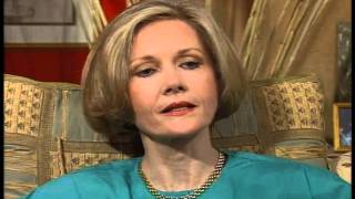 Dark Shadows - Nancy Barrett interview 01