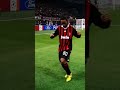 Ronaldinho gaúcho dançando 🔥🇧🇷 #futebol #shorts #barcelona #ronaldinho #dança #futebolarte #viral