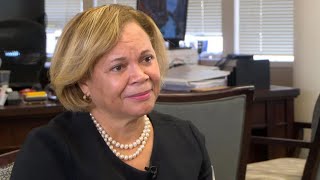 Why Charlotte Mayor Vi Lyles is stepping down -- and who could replace her