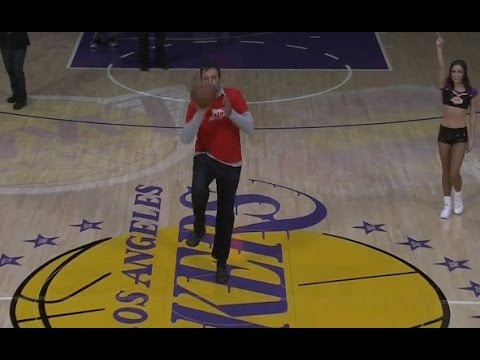 Ex-LAKERS and KINGS Center VLADE DIVAC goes SPLASH for $90K for Charity...the VIDEO in "SQUEEZE the ORANGE" talking YUGOSLAVIAN Hoops Royalty!
