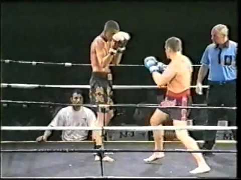 YOUNG BADR HARI TKO | BADR HARI FIGHT 2003. | HE WAS 19. | CHAKURIKI GYM YOUNG BADR HARI TKO | BADR HARI FIGHT 2003. | HE WAS 19. | CHAKURIKI GYM