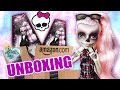 Unboxing Zomby Gaga / Lady Gaga Doll & First Reaction! | Monster High