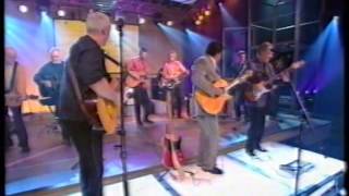 Pio and Band Ten Guitars live.wmv