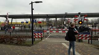 Spoorwegovergang Doetinchem // Dutch railroad crossing