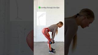 How to feel your Glutes in Romanian Deadlifts 🍑 #rdl #gymtips #glutesworkout #gluteexercises #gym