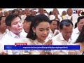 watch សម្តេចតេជោ ហ៊ុន សែន ប្រគេនទៀនវស្សាដល់វត្តចំនួន១៨ក្នុងខេត្តពោធិ៍សាត់