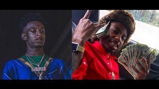 22 Savage 'Proves' to 21 Savage that His Chains aren't Fake by Running Water over all his jewelry.