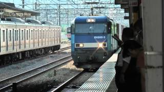 ＪＲ貨物ＥＨ２００形貨物列車府中本町駅通過