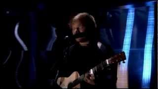 Ed Sheeran - Give Me Love (Live Jonathan Ross Show)