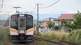 信越本線 E129系422M さつき野駅発車 2016年7月16日