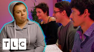 "The English People Think We're Dumb" Maureen And Rosanna Go Out With New Friends | Return To Amish