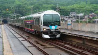 【マリンライナー】木見駅を高速通過