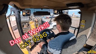 A Day at Work in a Caterpillar 924G Wheel Loader!!