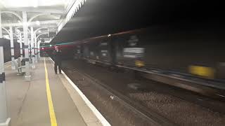 EWS 66138 passes Paddock Wood 18/1/18