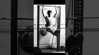 Bruce Lee ab workout