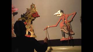 PAGELARAN WAYANG KULIT KI DALANG BASUKI JUDUL PETRUK DADI RATU PART 7