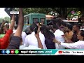 കോണ്‍ഗ്രസ് പ്രവര്‍ത്തകര്‍ തൃശൂര്‍ ഏജീസ് ഓഫീസിലേക്ക് മാര്‍ച്ച് നടത്തി