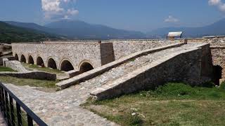 プリズレン要塞とプリズレンの街並み Prizren townscape from fortress