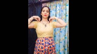 पीछे हुक के ब्लाउज को खुद से कैसे पहने😱| #shorts#backhukblouse #blousetips #meenu #trending #goviral