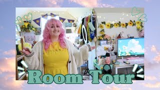 Cute Shoujo Manga and Idol Room Tour