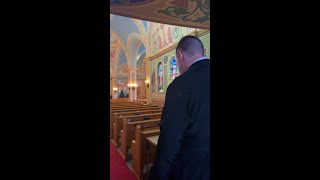 How do you enter a Ukrainian Catholic Church?