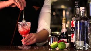 CAFÉ PASSAGE ŽILINA / RASPBERRY SMASH / PRÍPRAVA DRINKU