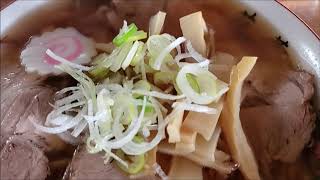 弘前市、自家製手打ち中華そば花菱のチャーシュー麺（800円）。自家製麺が独創的な津軽ラーメンです。